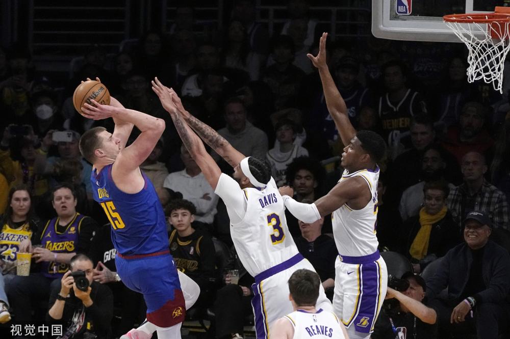 他的出场时 他的出场时