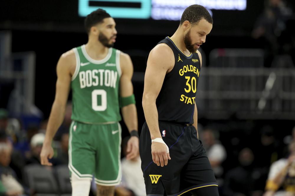 进攻体系中 进攻体系中