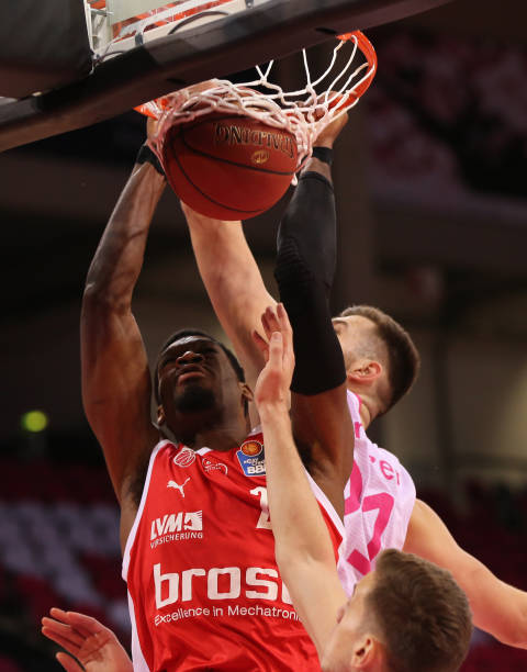 整体足球生 整体足球生