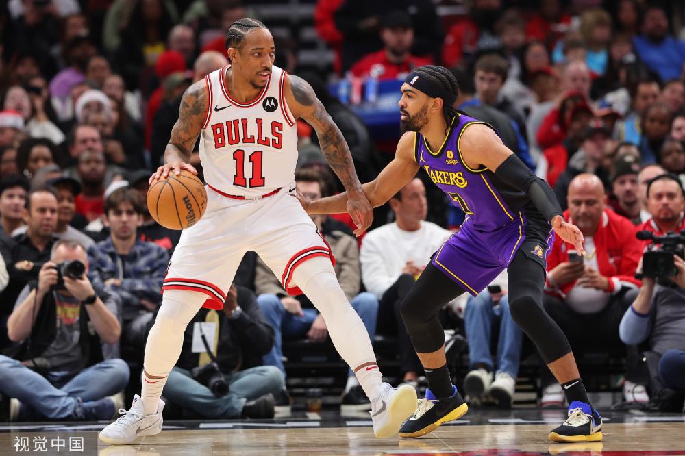 更衣室信任 更衣室信任